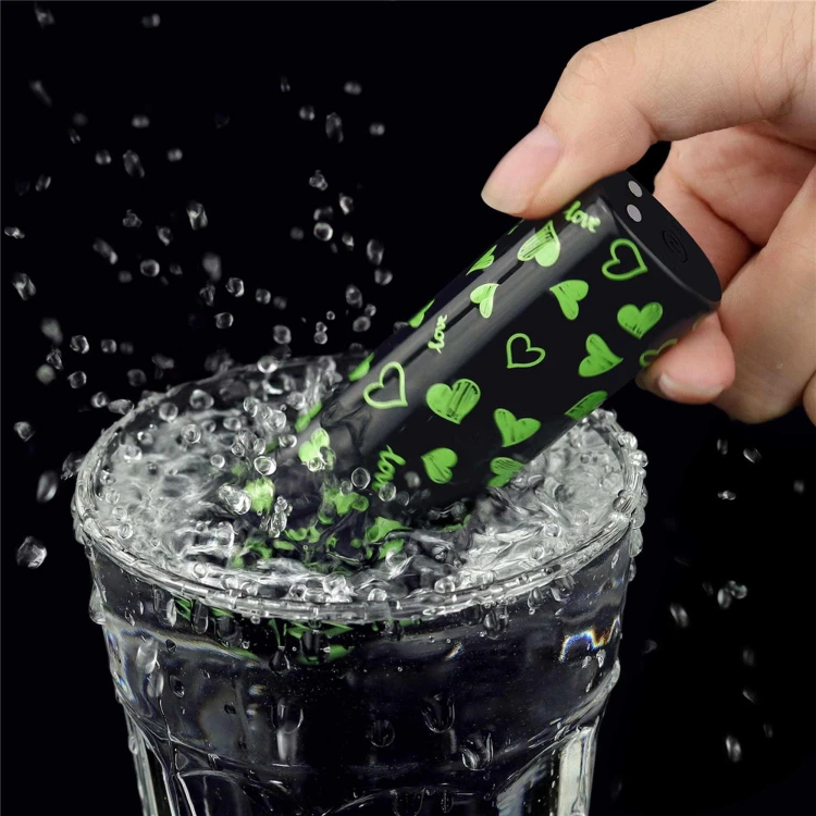 masażer Rechargeable Glow-in-the-dark Heart Massager