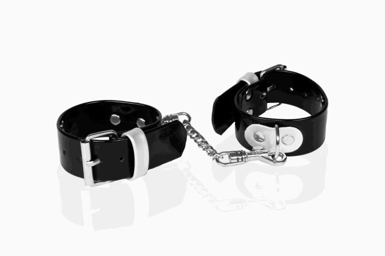 kajdanki damskie WHIPS