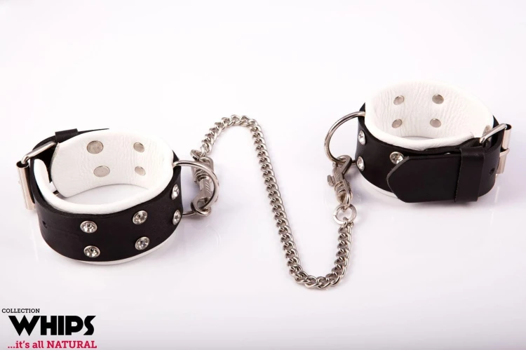 kajdanki damskie WHIPS
