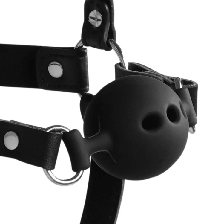 knebel Head Harness with Breathable Ball Gag and Nose Hooks - Black