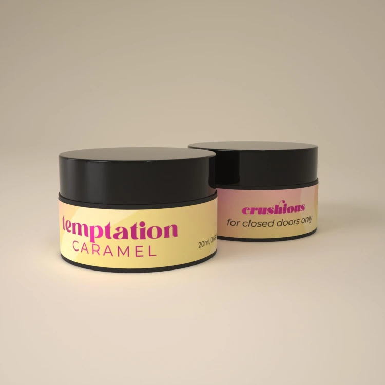 świeca do masażu CRUSHIOUS TEMPTATION MASSAGE CANDLE WITH PHEROMONES AND TOFFEE CARAMEL AROMA