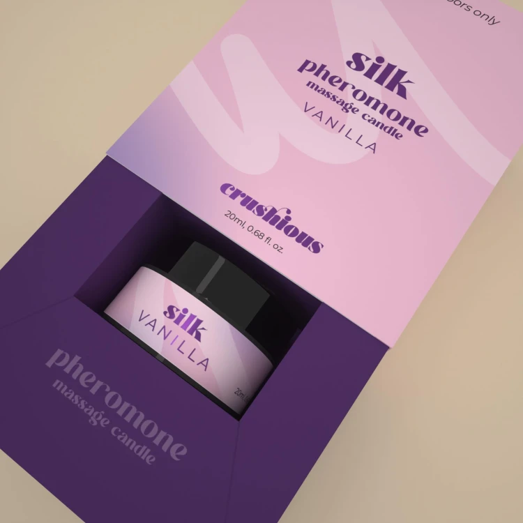 świeca do masażu CRUSHIOUS SILK MASSAGE CANDLE WITH PHEROMONES AND VANILLA SCENT