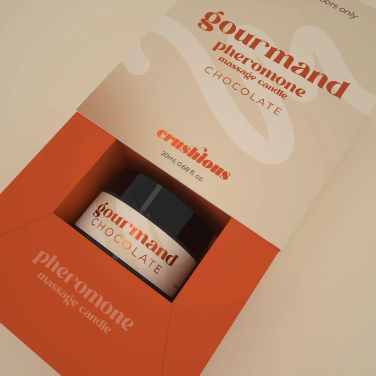 świeca do masażu CRUSHIOUS GOURMAND MASSAGE CANDLE WITH PHEROMONES AND CHOCOLATE SCENT