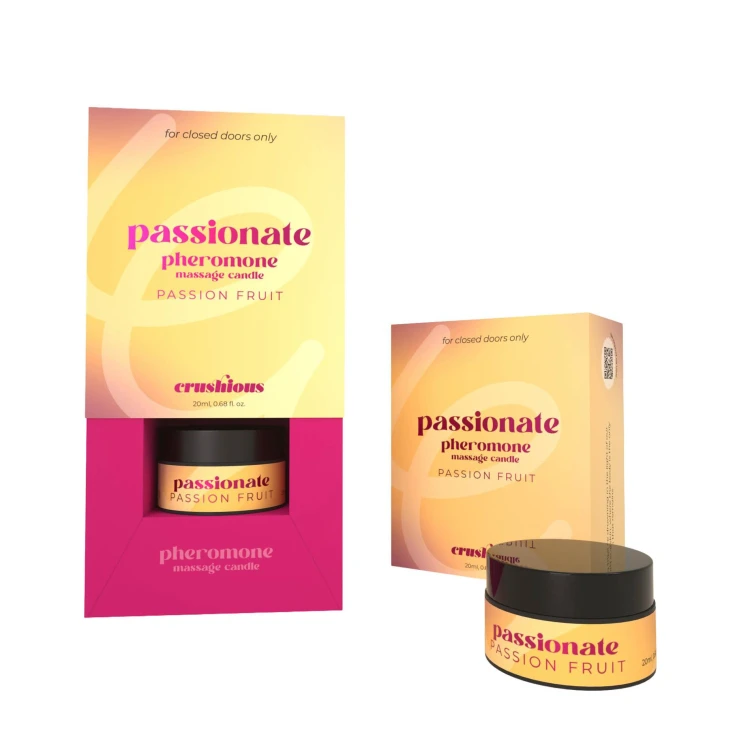 świeca do masażu CRUSHIOUS PASSIONATE MASSAGE CANDLE WITH PHEROMONES AND PASSION FRUIT SCENT