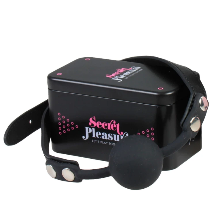 Knebel-do-krępowania-ust-Silikonowy-gadżet-Black-Silicone-Ball-Gag-ekoskóra.jpg
