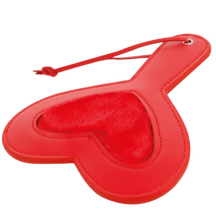 Fetish-Red-Paddle-Love-packa-klapsy-serce-ekoskóra-plusz-czerwona-kara.jpg