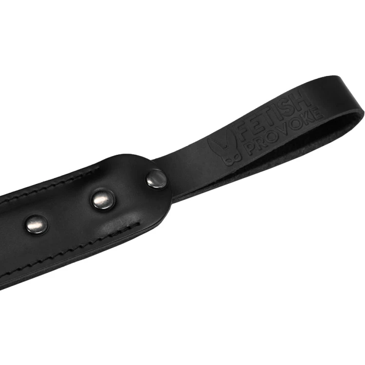 pejcz-bicz-bdsm-czarna-paski-skóra-naturalna-zabawa-eksploracja-erotyka-seks-ostry-sekxshop-sklep-erotyczny-dominacja-kary-paseczki-doznania-krępowanie-packa-klapsy.jpg