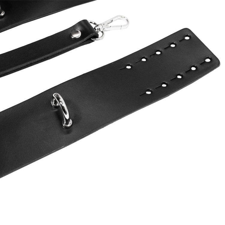 uprząż-ręce-nogi-bdsm-czarna-paski-skóra-naturalna-zabawa-eksploracja-erotyka-seks-ostry-sekxshop-sklep-erotyczny-dominacja-kary-paseczki-doznania.jpg