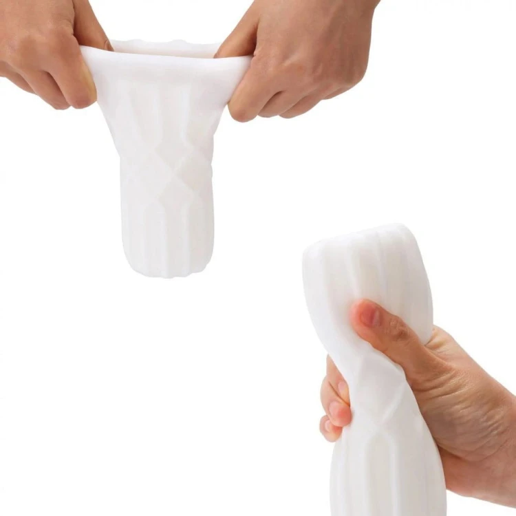 Masturbator-stymulujący-penisa-Sztuczna-pochwa-miękka-elastyczna-Mocne-doznania-sklep-erotyczny-sexshop-biała-do-ręki.jpg